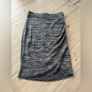 Wilfred Free Aritzia Charcoal Pencil Skirt